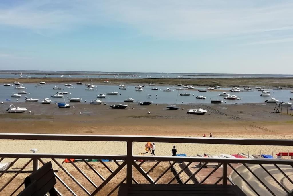 T2 1Ere Ligne Loggia Vue Mer 180 ° Parking Arcachon Exteriör bild